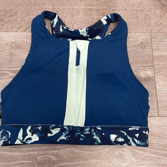 NWOT Peloton Cadent High Neck Floral Camo Front Zip Sports Bra S - Picture 11 of 11